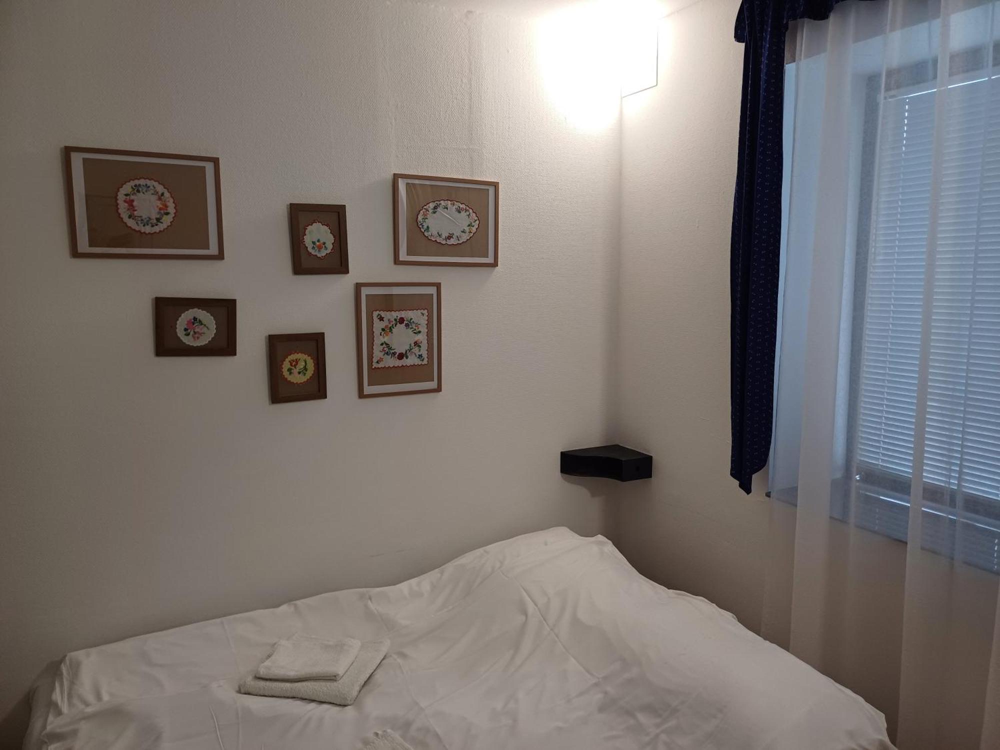 Villa Vamus Vendeg- Es Rendezvenyhaz Vámosszabadi Esterno foto